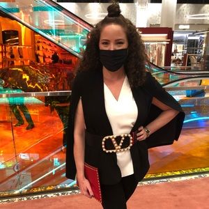 Meet your Posher, Corey